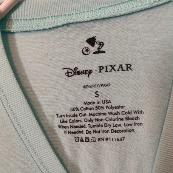 DISNEY•PIXAR | Size S | Wall-E Graphic Tee - Picture 2 of 3